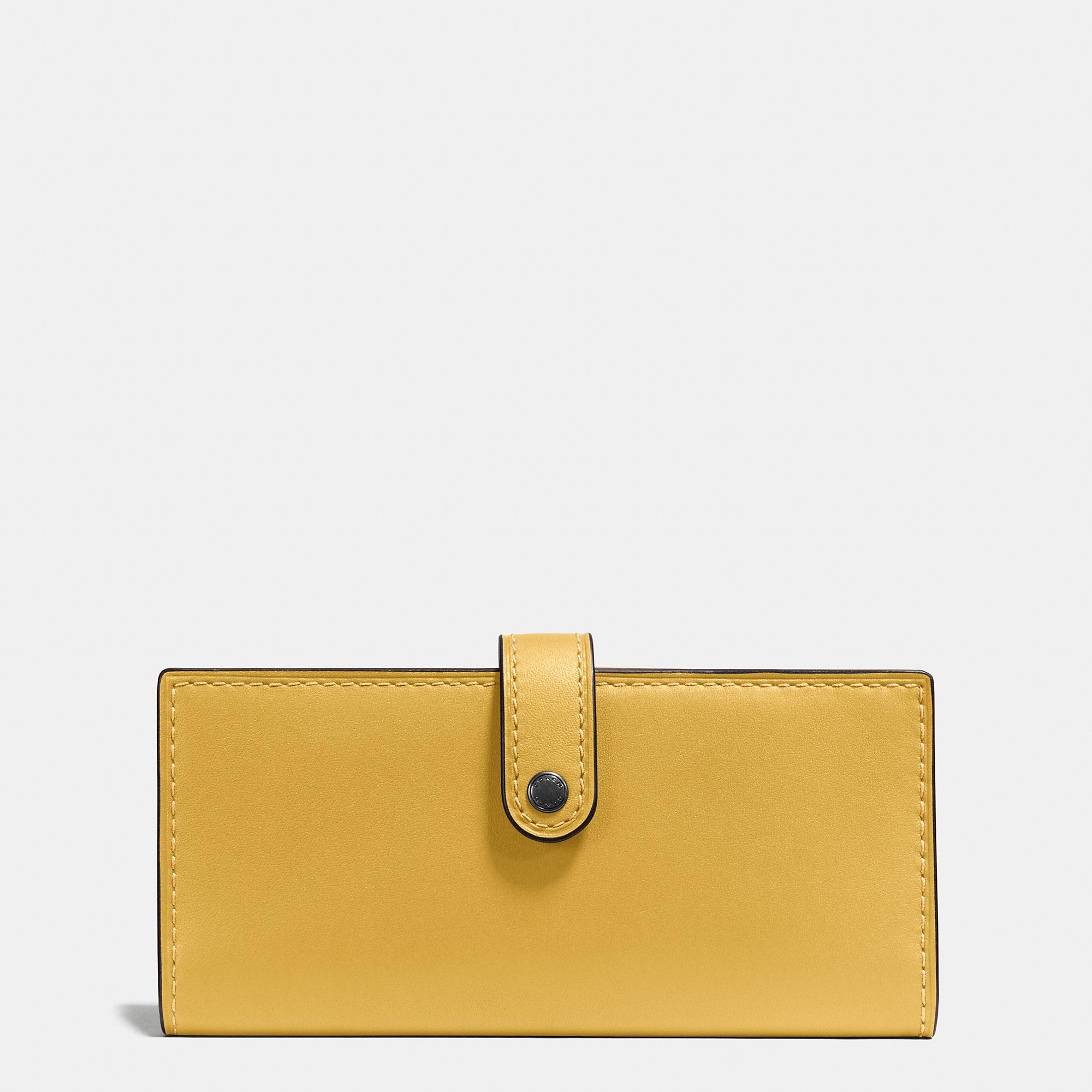 COACH Slim Trifold Wallet In Glovetanned Leather in Yellow Lyst
